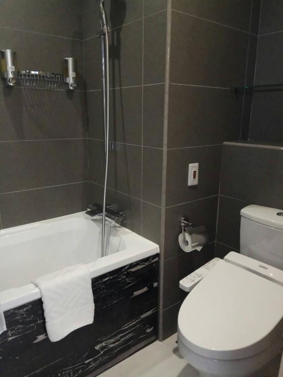 Jolley Hotel Tajpej Buitenkant foto